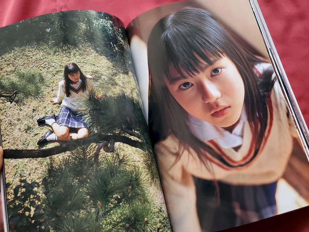 USED Pure Girl Photo Collection Baby Kiss with Obi Yoko Mitsuya Saori Nara