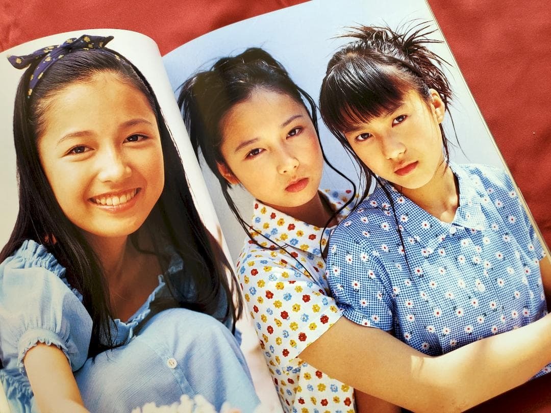 USED Pure Girl Photo Collection Baby Kiss with Obi Yoko Mitsuya Saori Nara